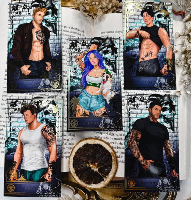 The Harlequin Crew Tarot Deck