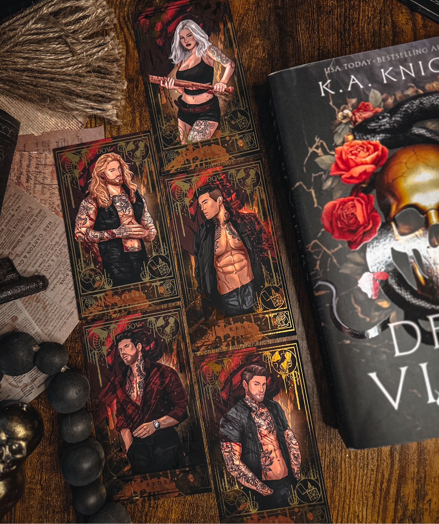 Den of Vipers Tarot Deck